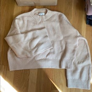 NWOT wild honey soft cream ribbed sweater